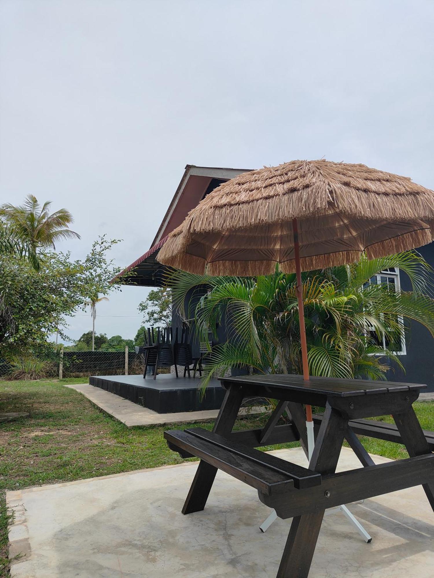 Penarik Baru Homestay Kampung Penarik Extérieur photo