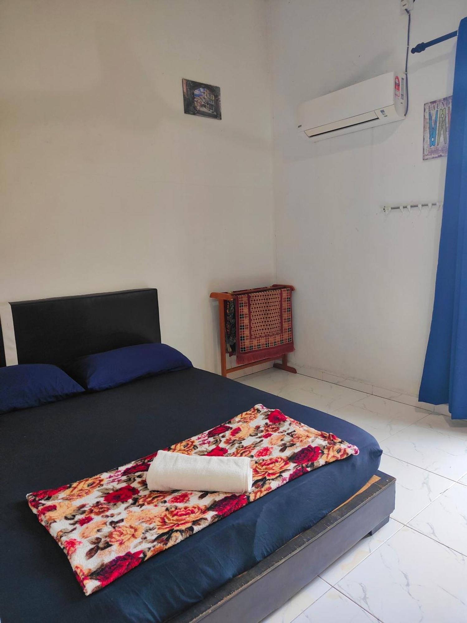 Penarik Baru Homestay Kampung Penarik Extérieur photo