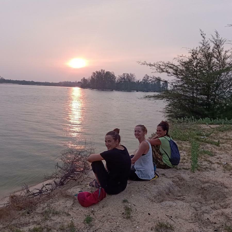 Penarik Baru Homestay Kampung Penarik Extérieur photo